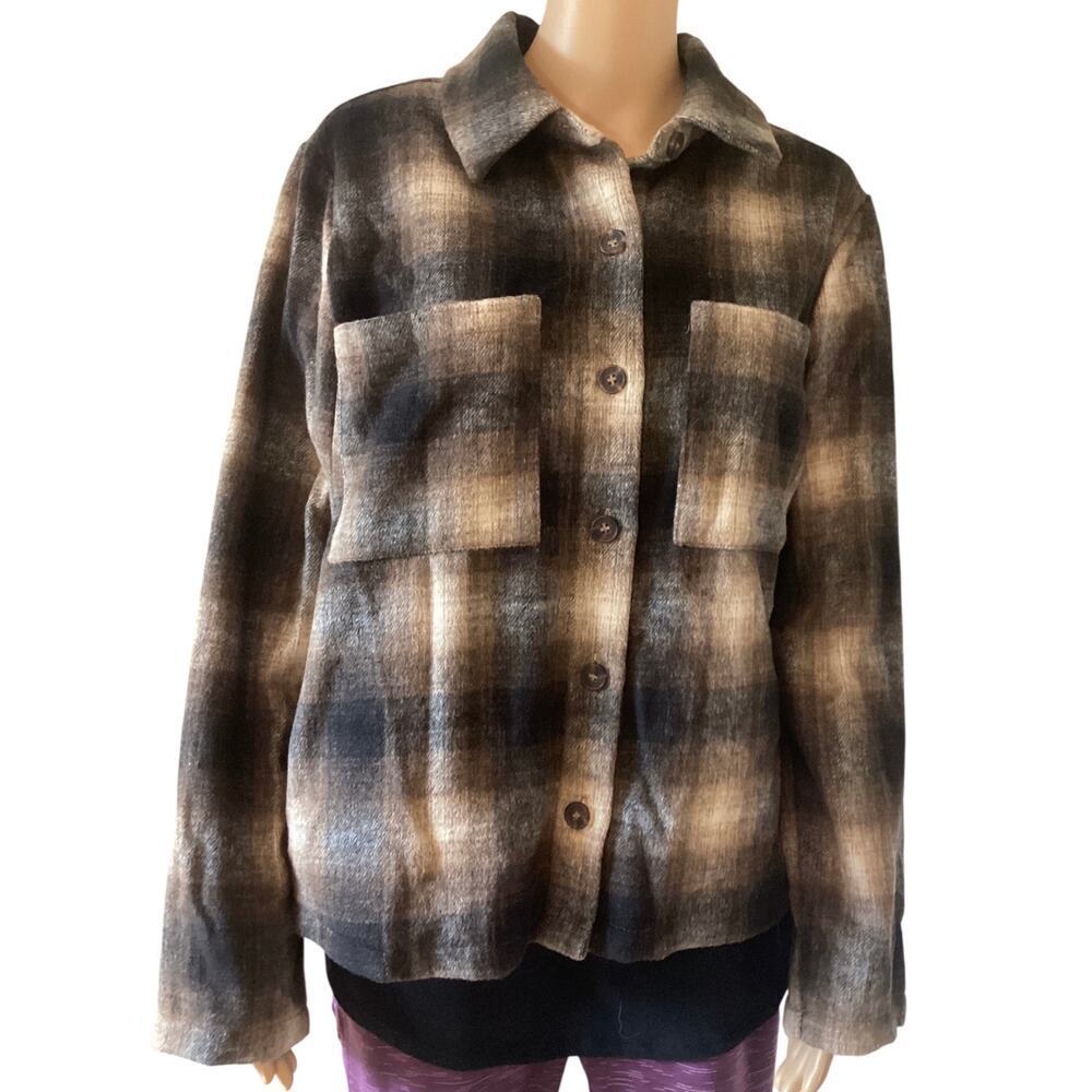 Melloday Plaid Button Front shacket 4 Pockets L brown